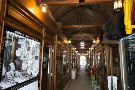Bedesten — kemerler, Isparta merkez