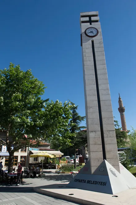 Isparta Saat Kulesi, Isparta merkez